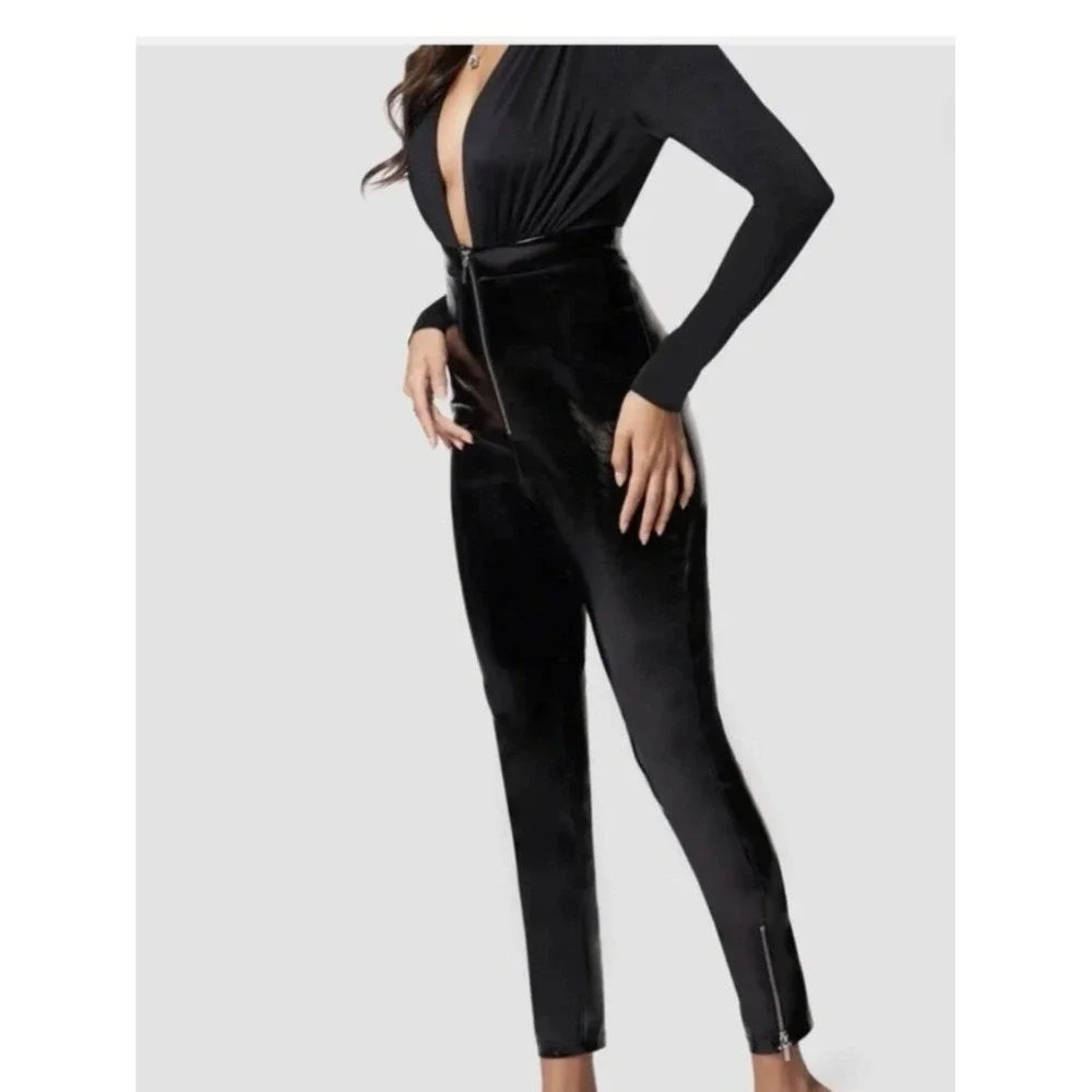 NWT Bebe Black Long Sleeve Deep V-Neck Faux Leather Jumpsuit Size S Whimsigoth